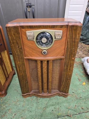 Zenith art deco console - console, tube